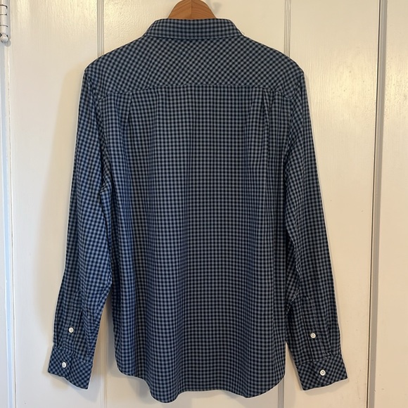 Rails NWT Reid in Navy Cornflower Check | Size Medium - Mens - Picture 7 of 9
